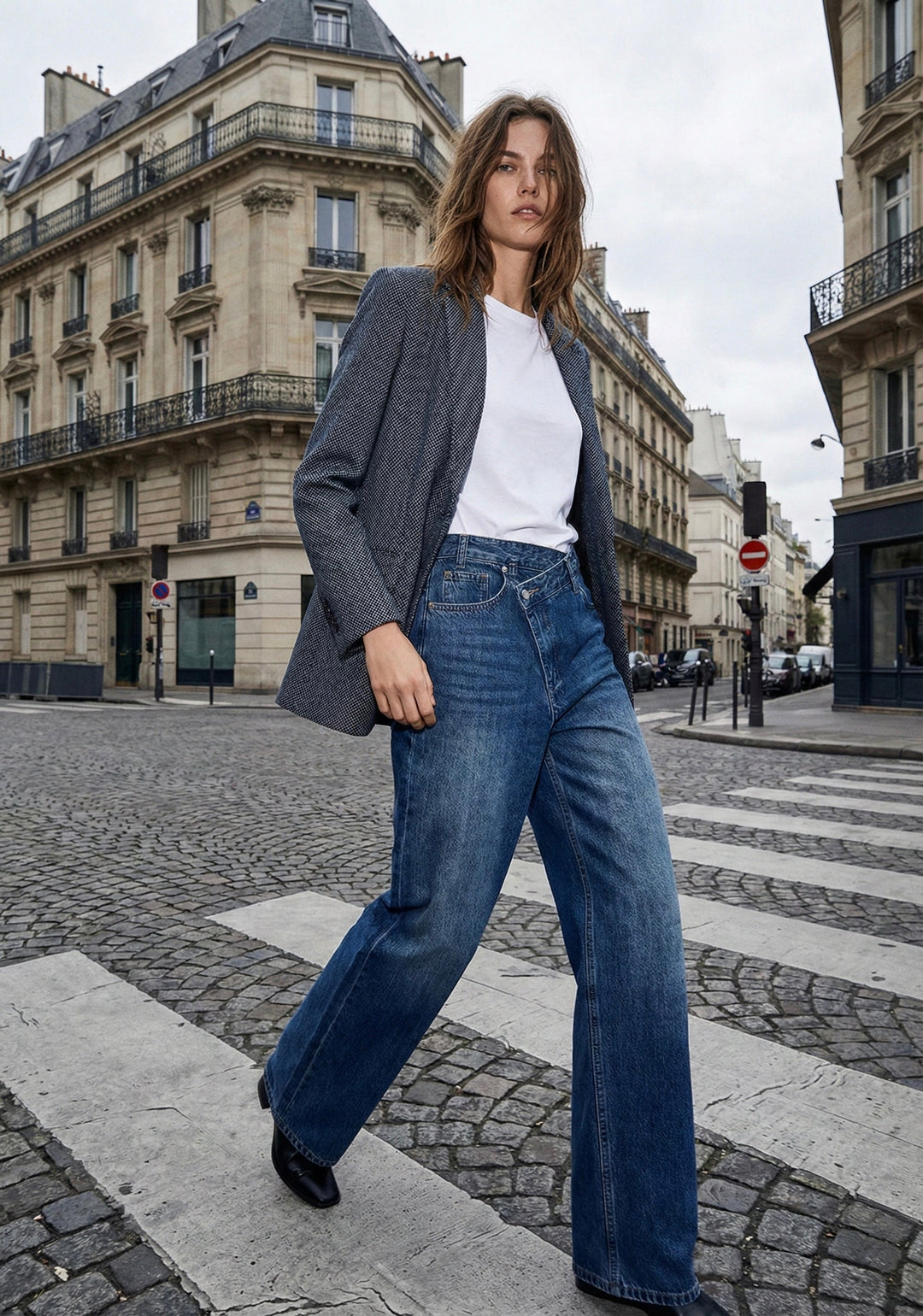 CLASSIC WIDE JEANS