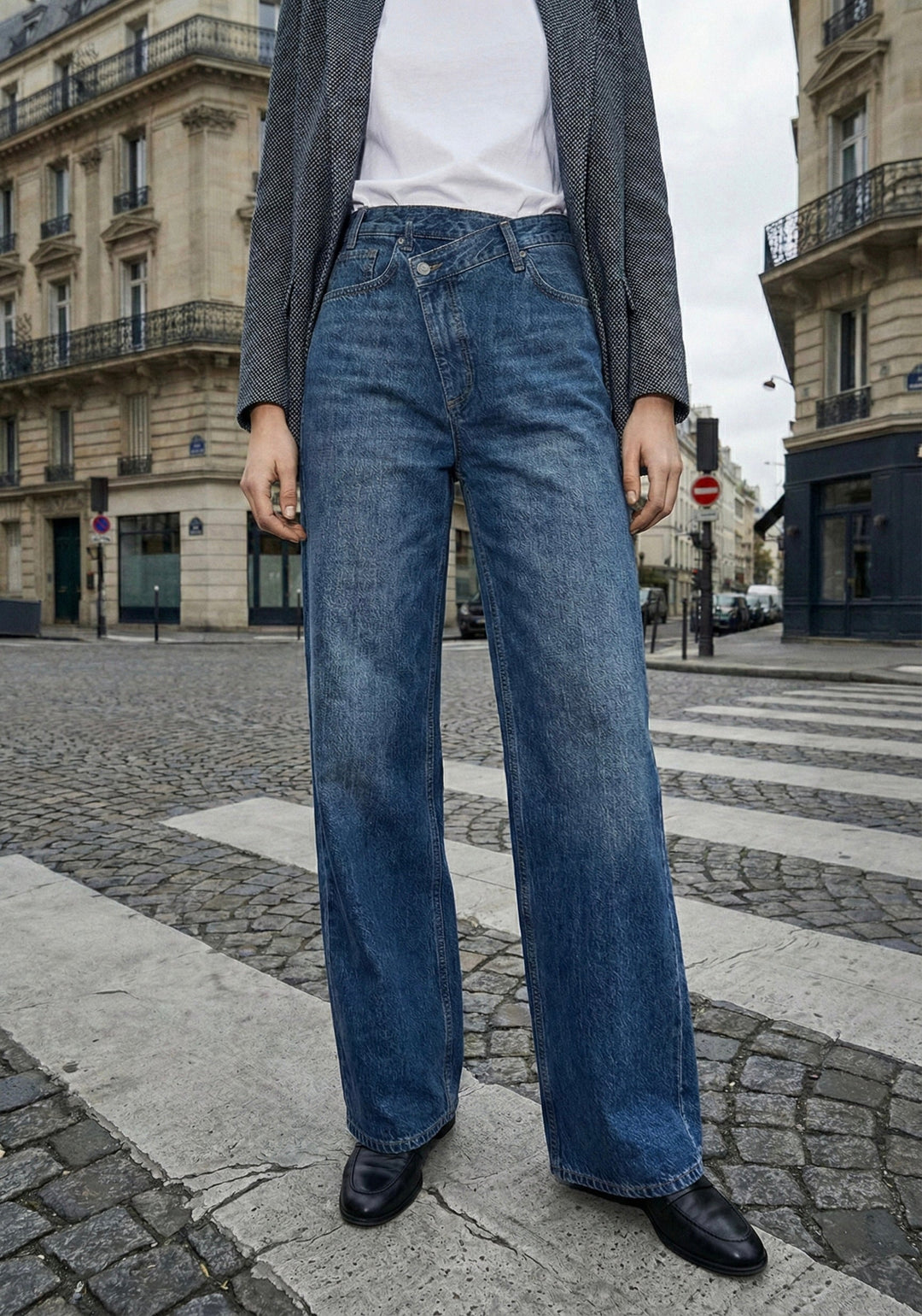 CLASSIC WIDE JEANS