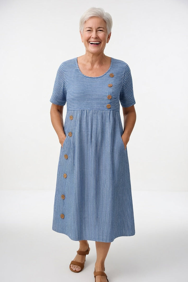 Linéora™ — Robe rayée fluide au charme estival