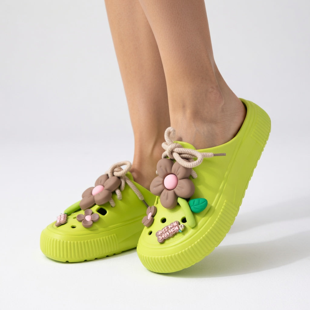 Floréa™ — Sabots plateforme fleurs style ludique
