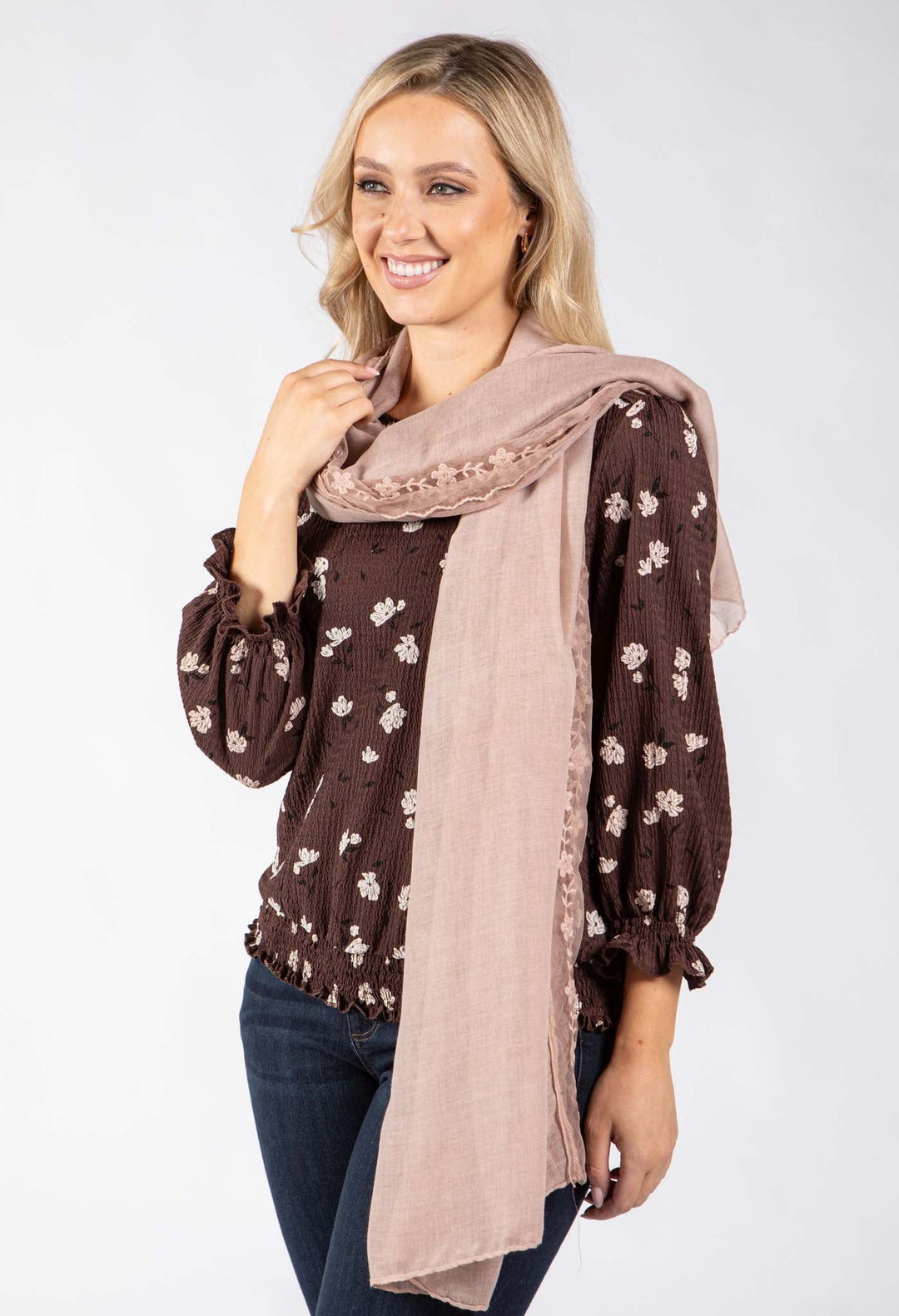 Écharpe avec Détails Floraux en Maille