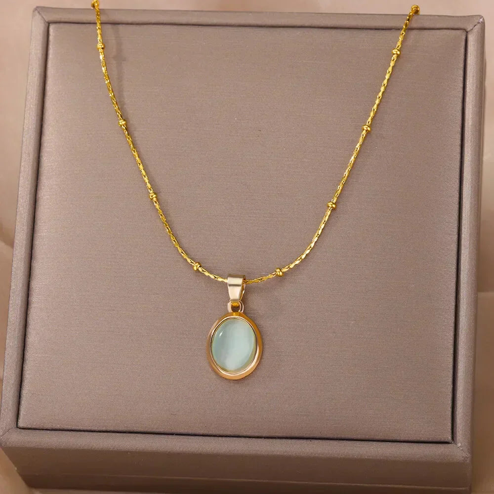 Collier Pendentif Goutte d’Eau en Opale en Acier Inoxydable Doré Chic