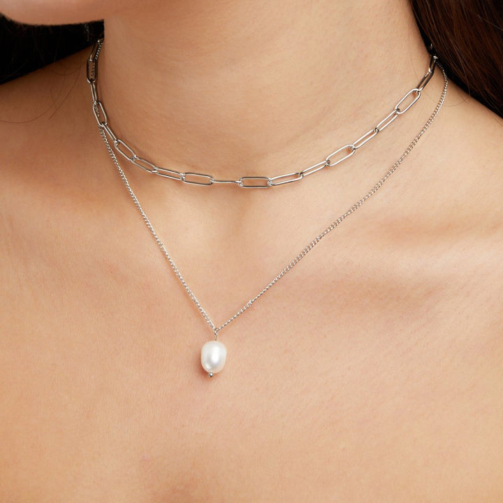 Collier Élégant avec Perles Suspendues