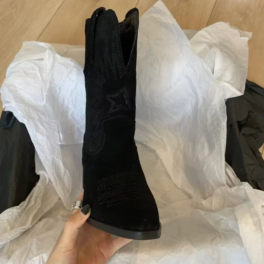 Bottines western brodées talon bloc pour femme