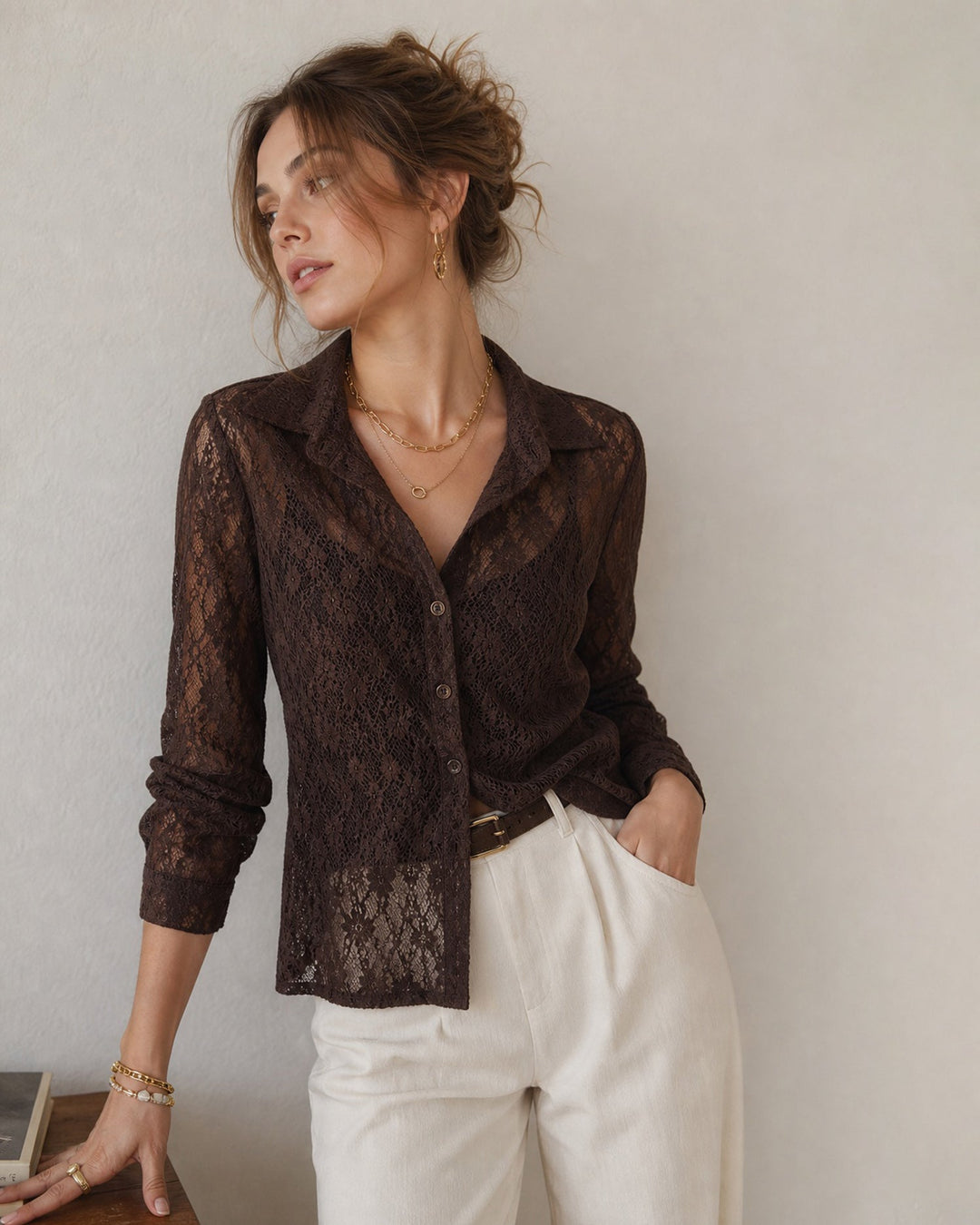 Blouse à Boutons Florale en Dentelle Marron