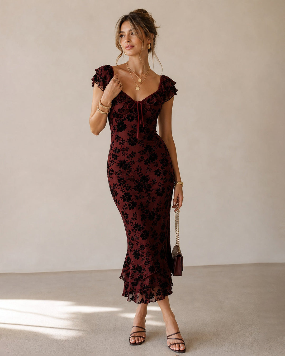 Robe Midi Sirène à Volants Florale Rouge Vin